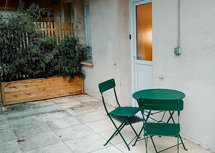 Calme Et Lumineux Pres De La Gare Daire *