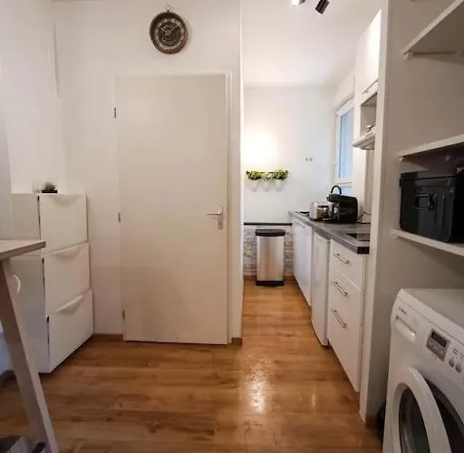 Calme Et Lumineux Pres De La Gare Daire *